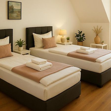 Sunnyhome Monteurwohnungen Und Apartments Nahe Regensburg Nittendorf Exteriör bild