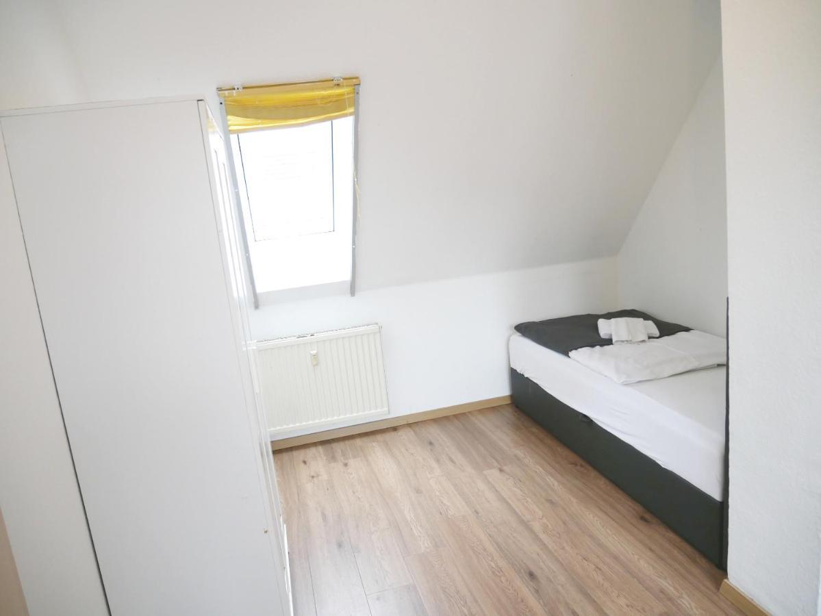 Sunnyhome Monteurwohnungen Und Apartments Nahe Regensburg Nittendorf Exteriör bild
